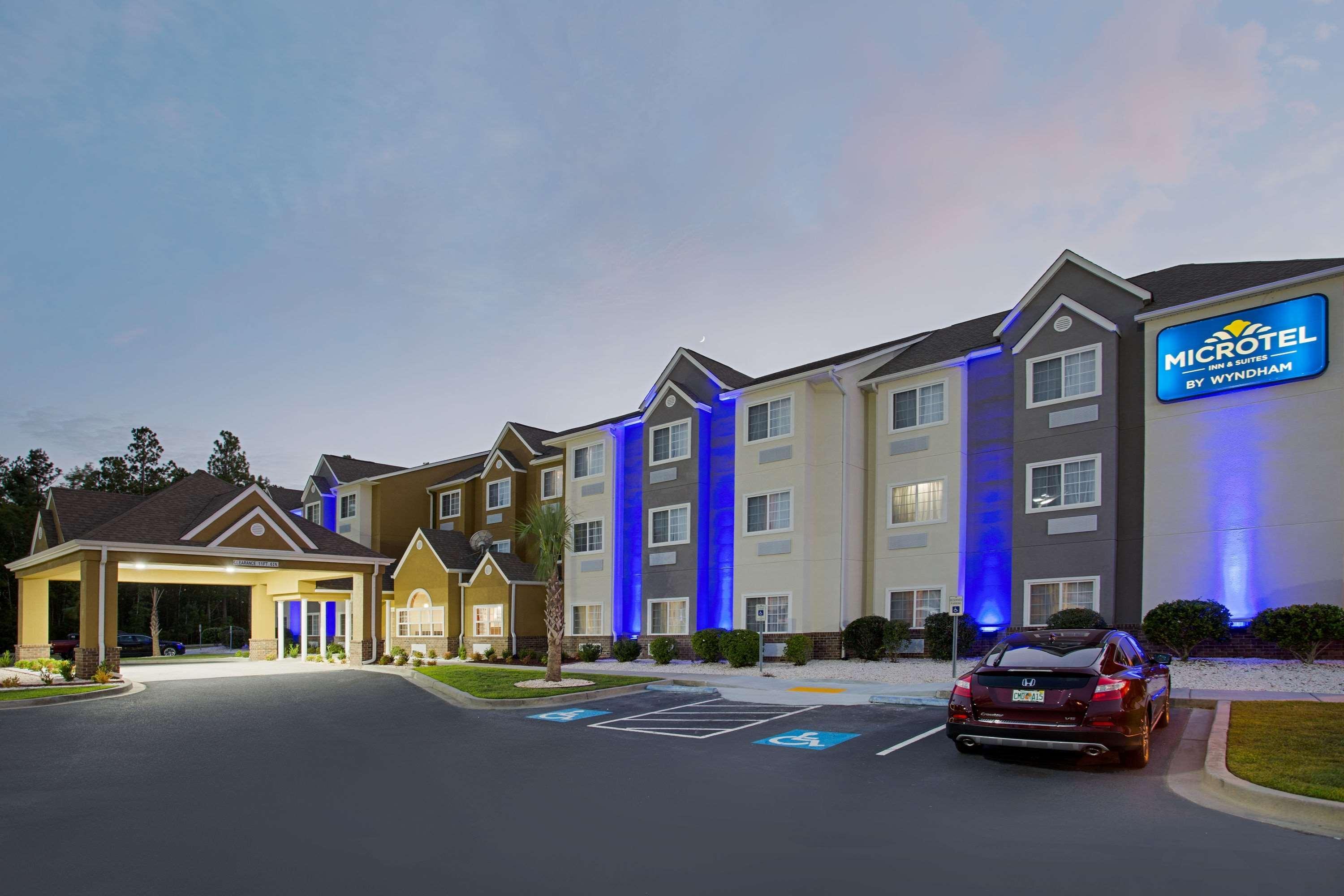 Microtel Inn & Suites By Wyndham Walterboro Exterior photo